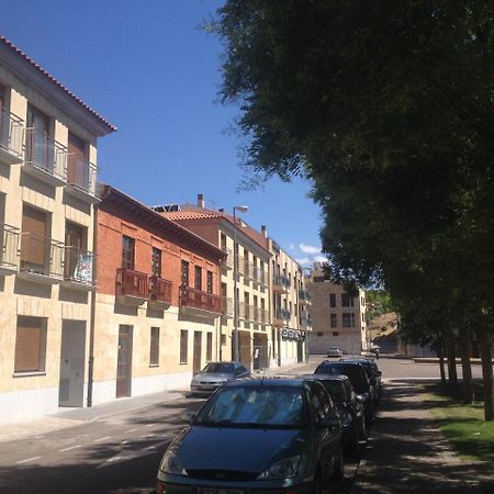 Apartamento Turistico Puente Romano P4 Bajo C Саламанка Екстериор снимка